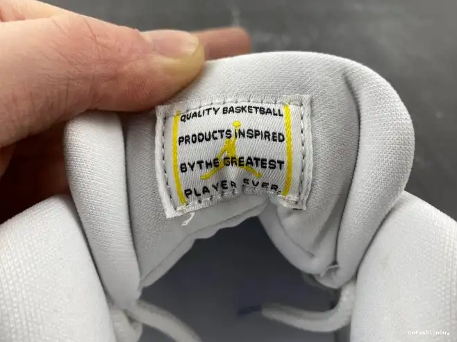 AH7860-107 11 Low WMNS Snakeskin Jordan Air Yellow 0705